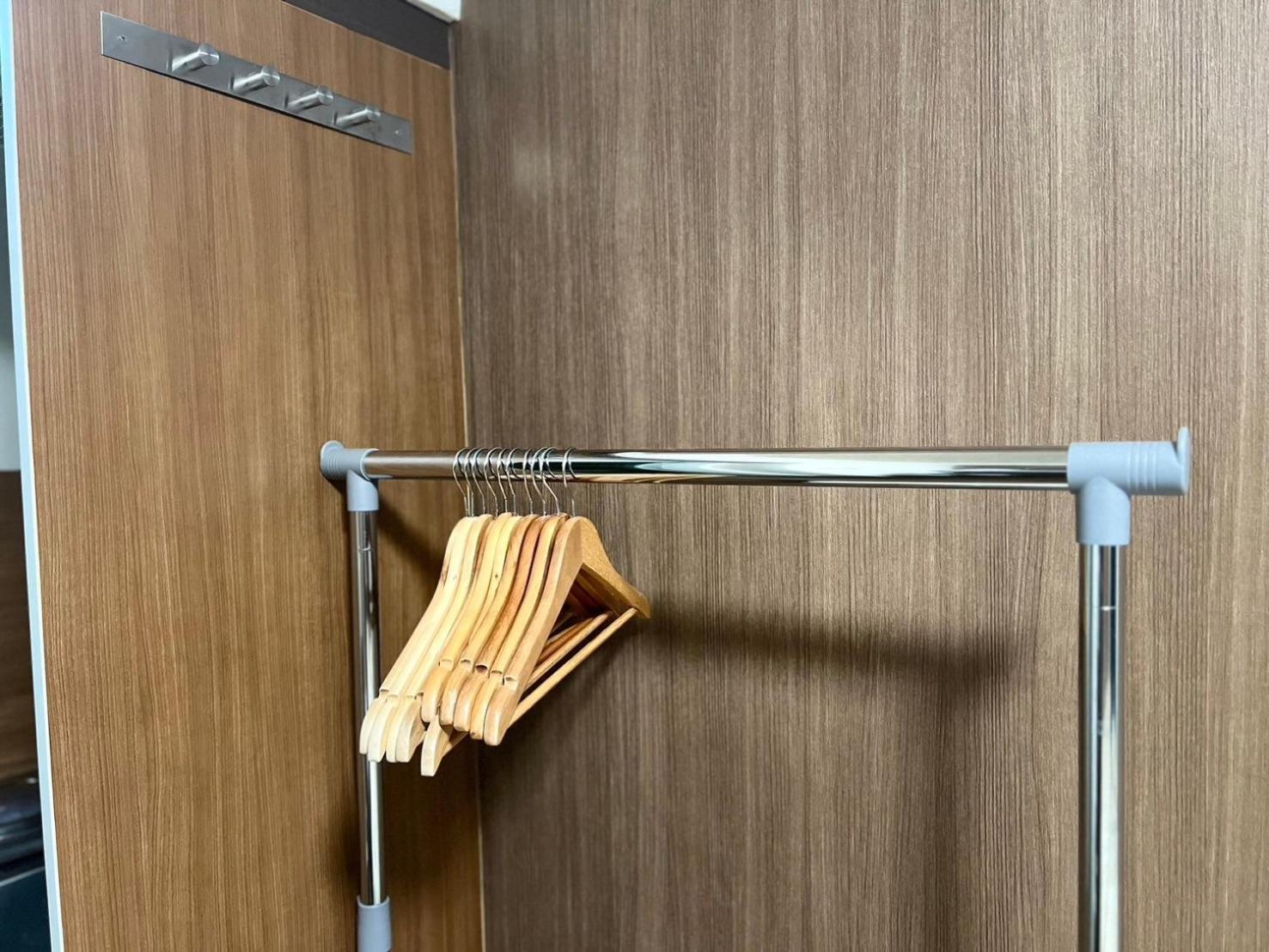 Apartment Kurarisu Hakata クラリス博多 *